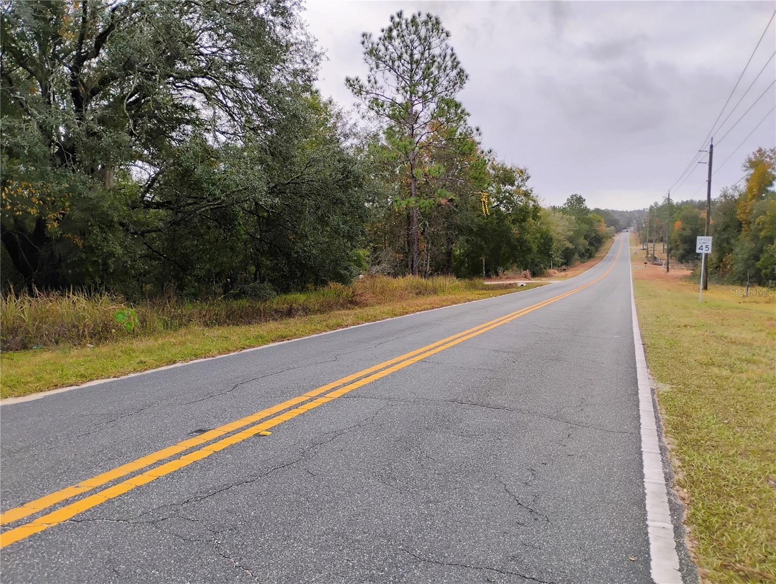 INTERLACHEN LAKES ESTATES - Land