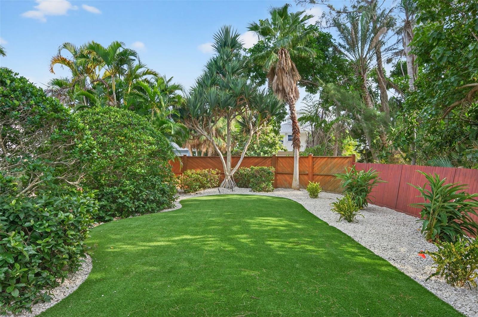 BAY PALMS ADD - Residential