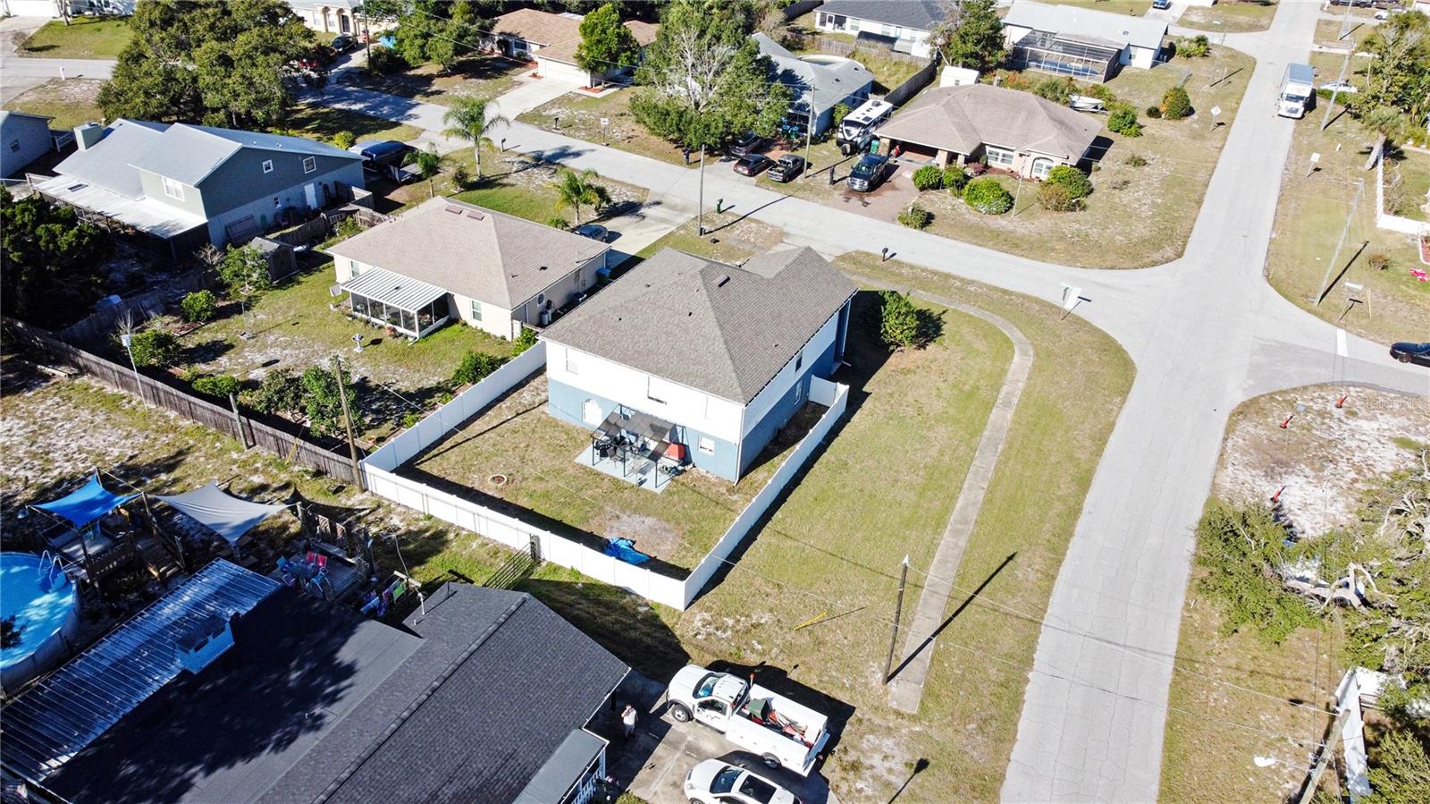 541 BLACKSTONE AVENUE