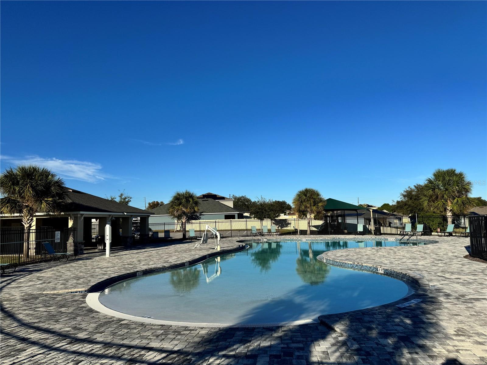 LUCERNE PARK RESERVE - Residential Lease