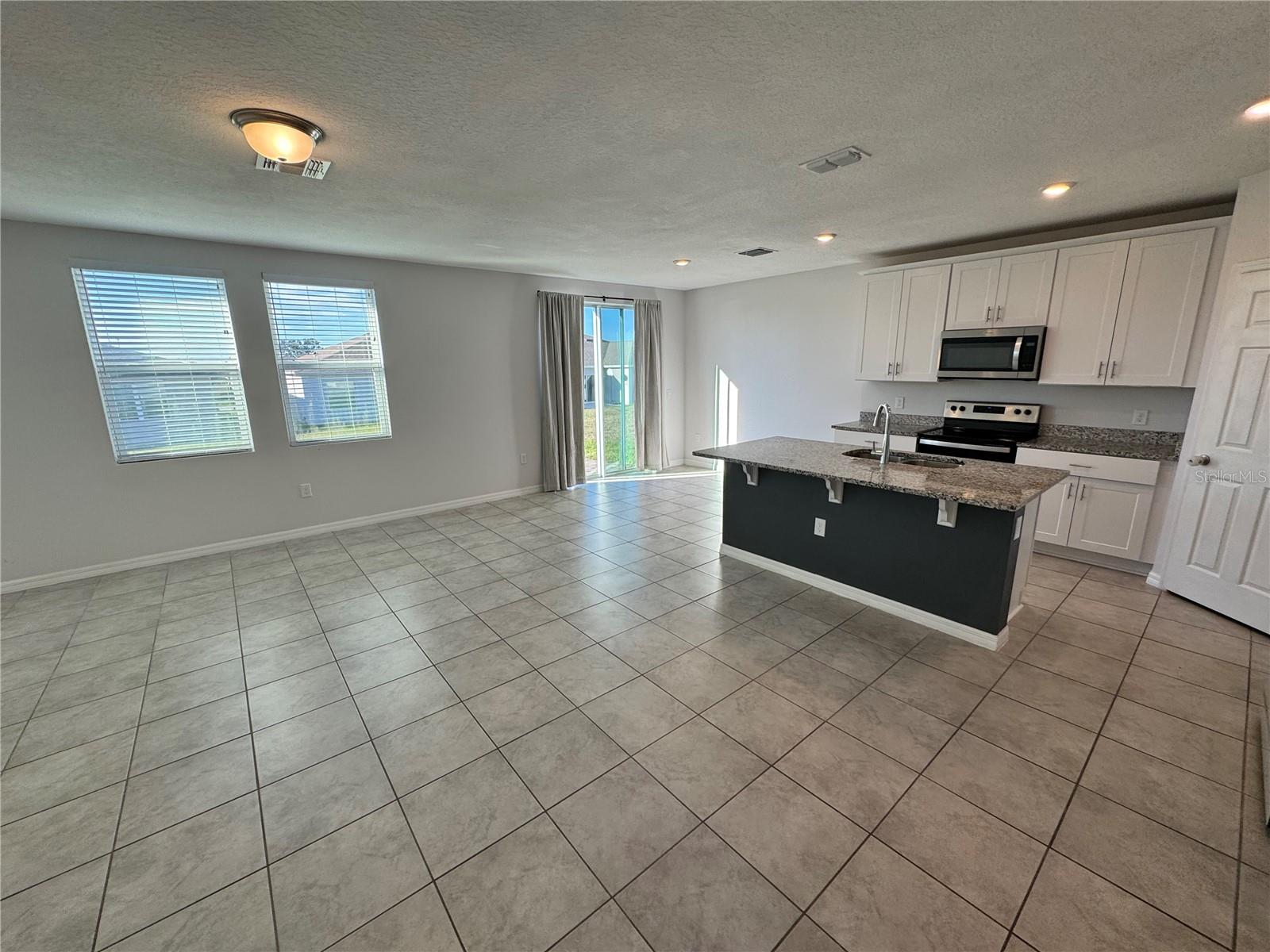 LUCERNE PARK RESERVE - Residential Lease