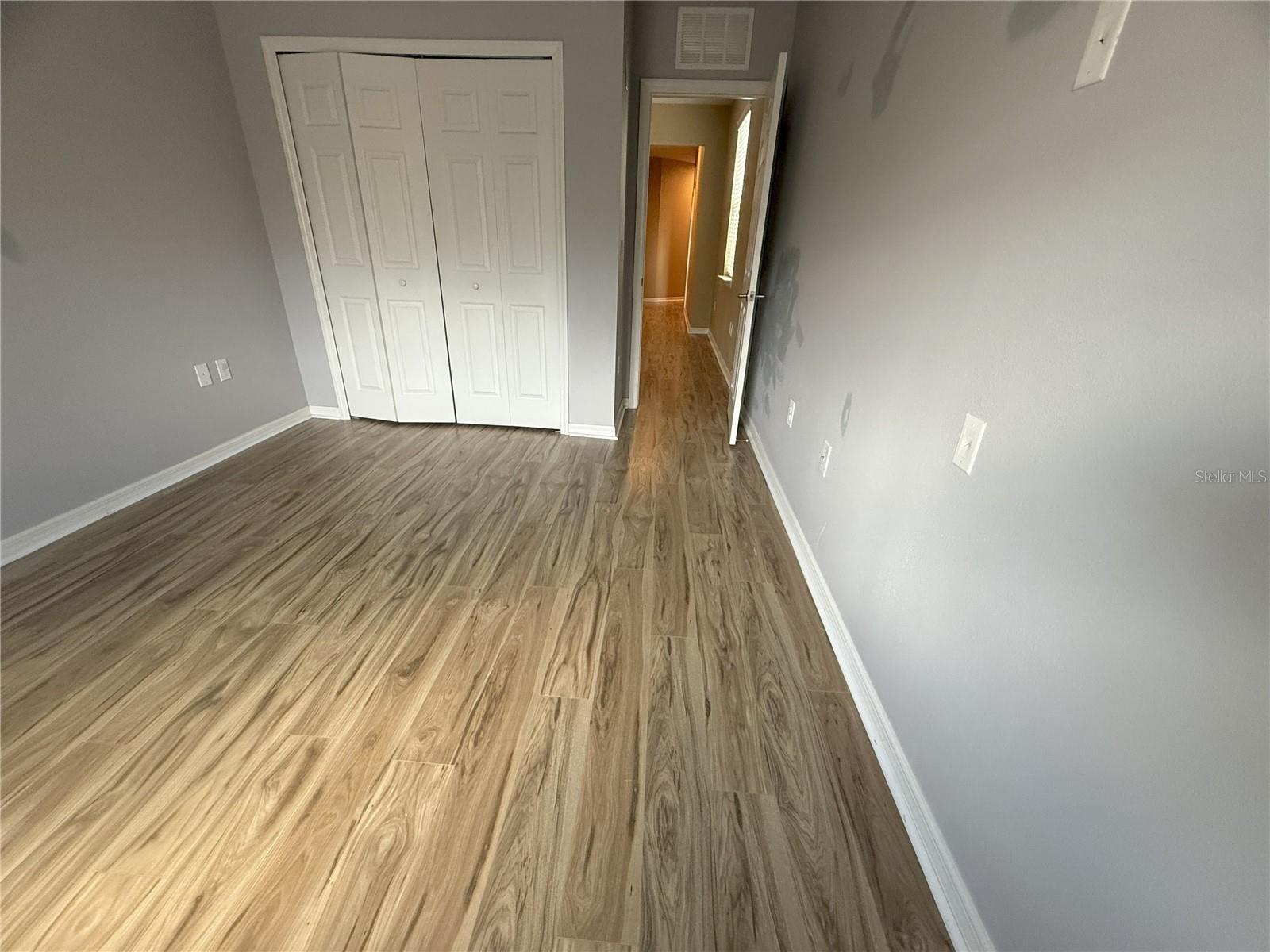 STONEHAVEN PH 4, 5, 6, 7 & 25 - Residential Lease