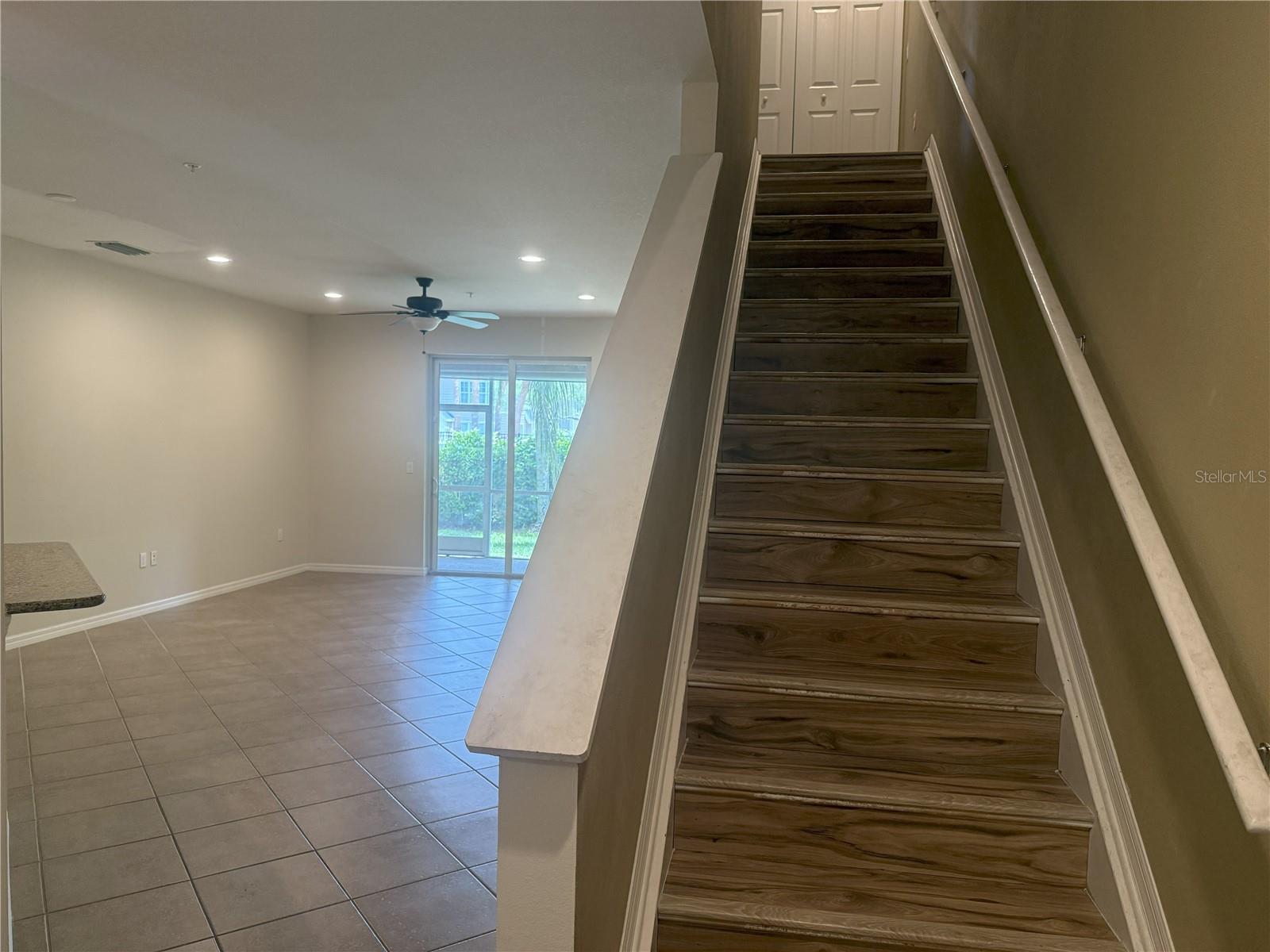 STONEHAVEN PH 4, 5, 6, 7 & 25 - Residential Lease