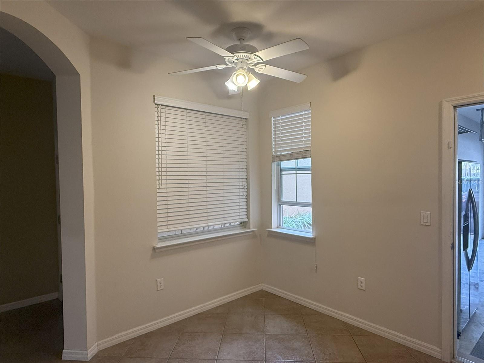 STONEHAVEN PH 4, 5, 6, 7 & 25 - Residential Lease
