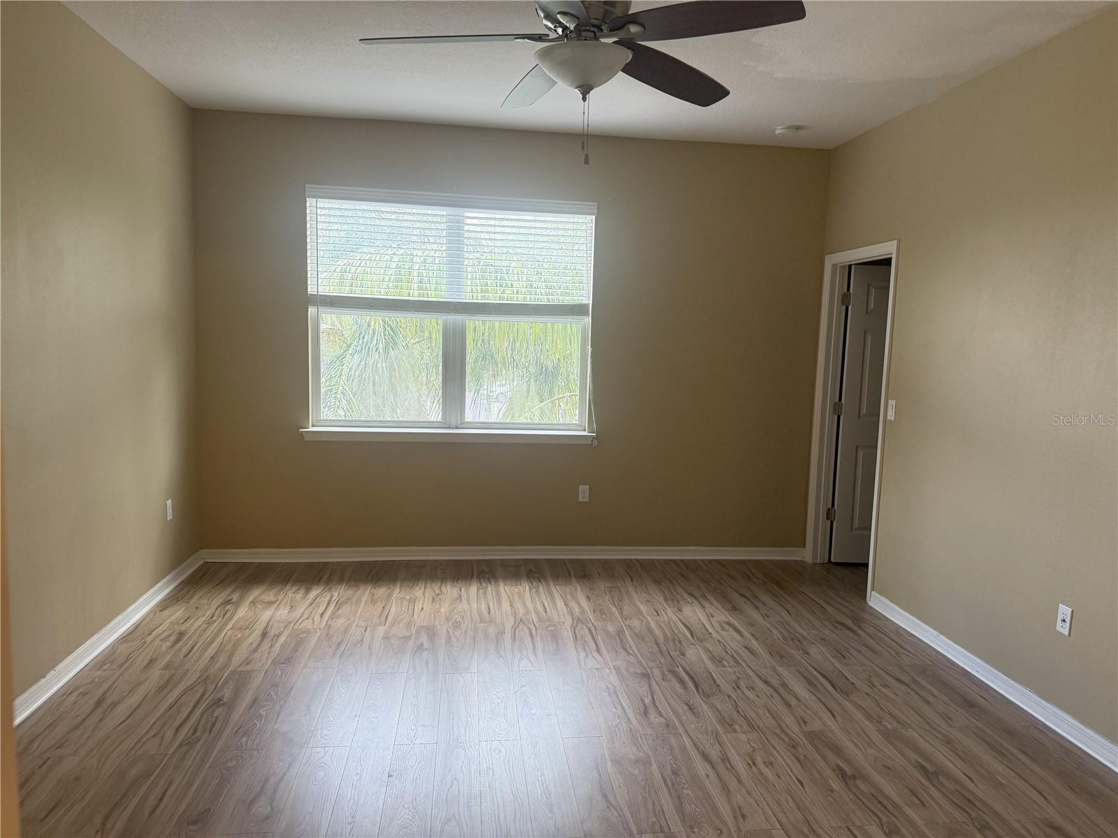 STONEHAVEN PH 4, 5, 6, 7 & 25 - Residential Lease