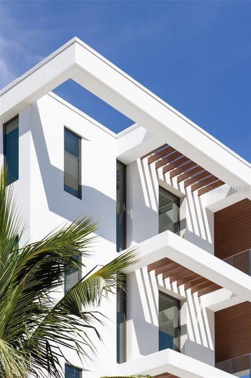 GOLDEN GATE POINT - Residential