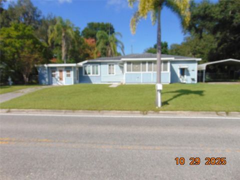 Photo of 884 E 20th Street, Sanford, FL 32771 (MLS # O6356353) Photo of 884 E 20th Street, Sanford, FL 32771 (MLS # O6356353)