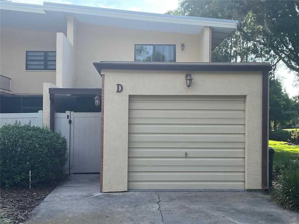 Photo of 416 Howard Avenue #D, Lakeland, FL 33815 (MLS # S5128068)