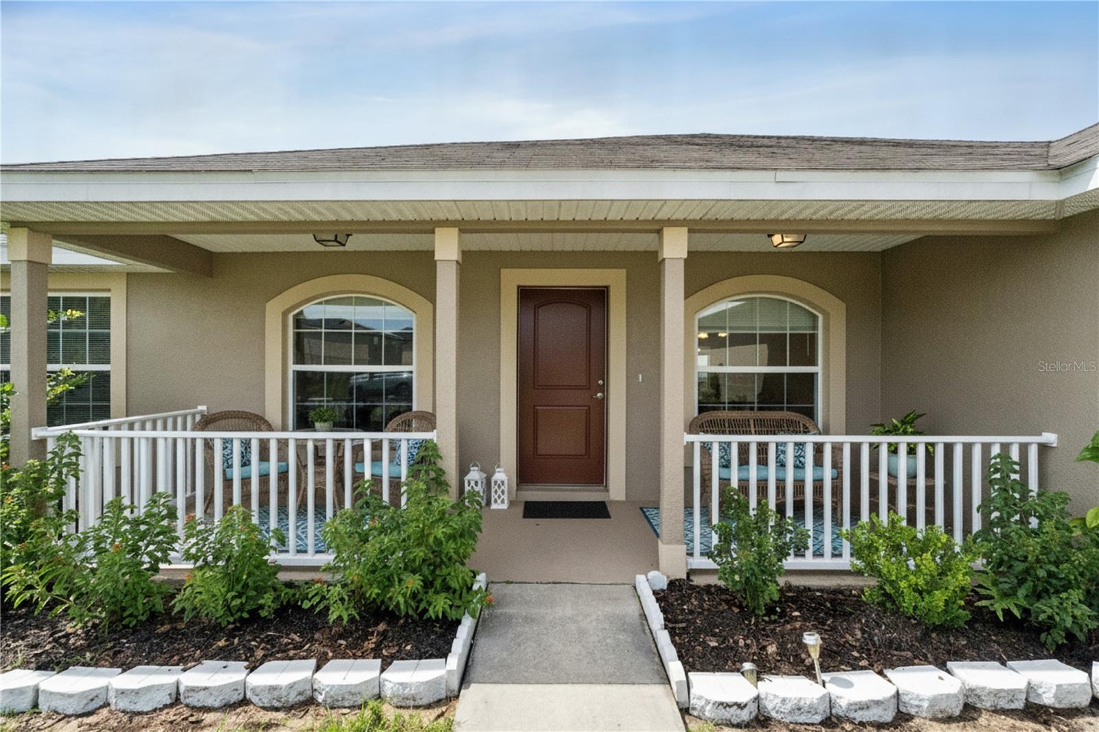 545 VICEROY COURT