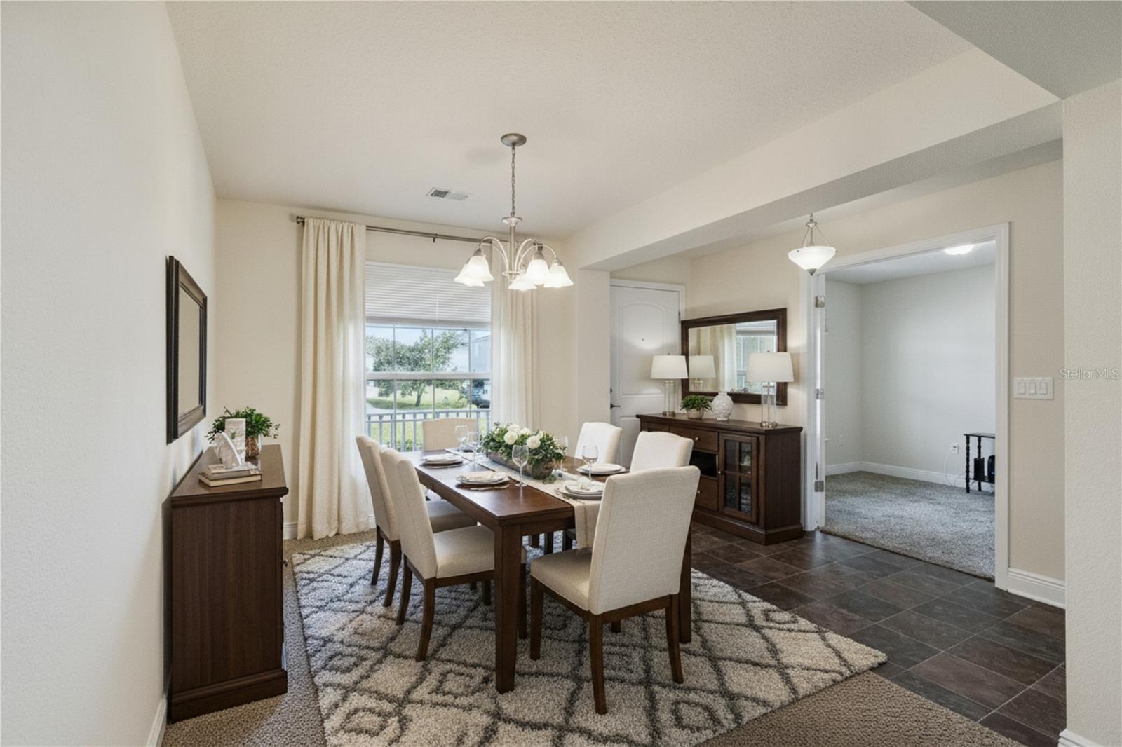 545 VICEROY COURT