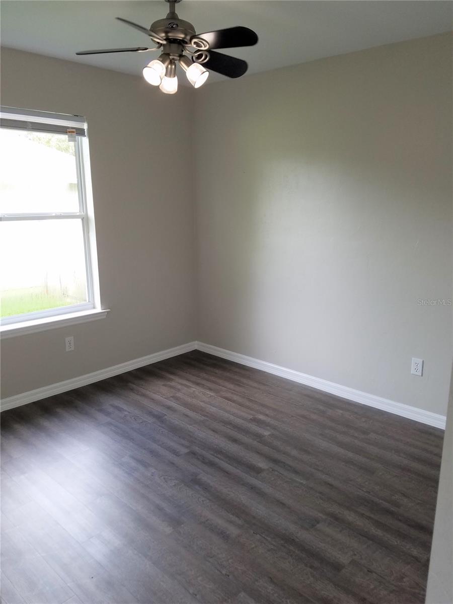 NORTHRIDGE - Residential Lease