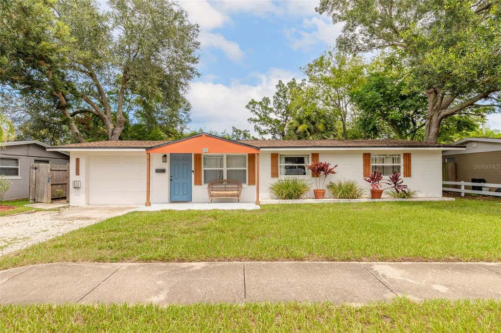 Photo of 1245 Essex Road, Daytona Beach, FL 32117 (MLS # NS1088948)