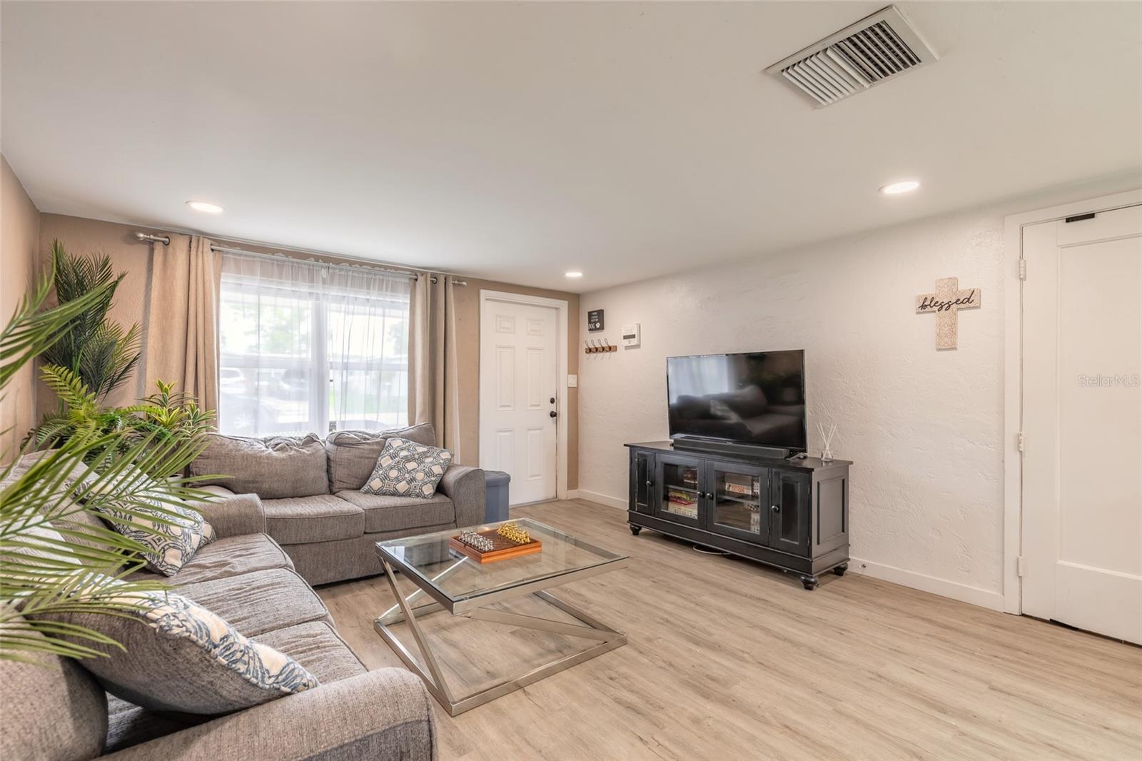 1245 ESSEX ROAD