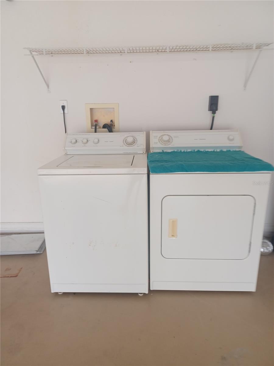 HIDDEN PINES PH 03 - Residential