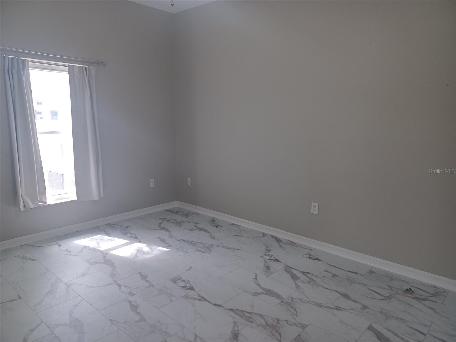 HIDDEN PINES PH 03 - Residential