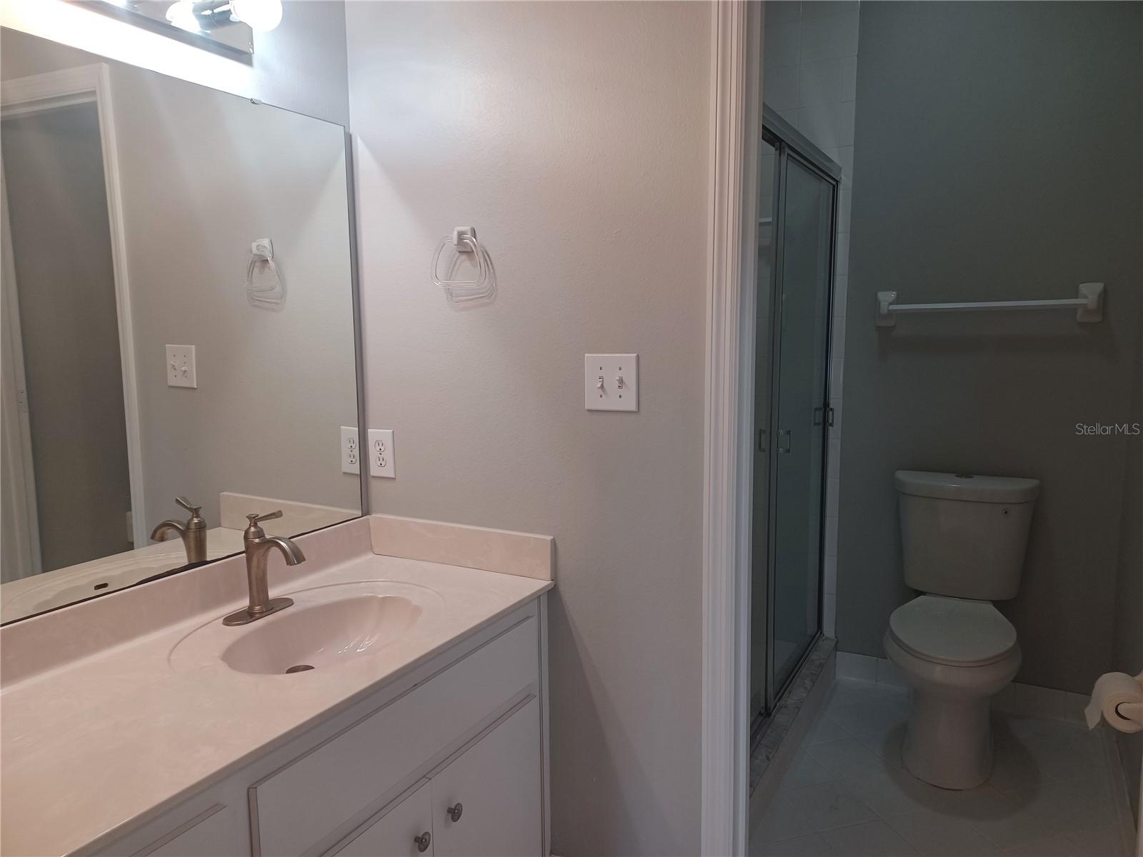 HIDDEN PINES PH 03 - Residential