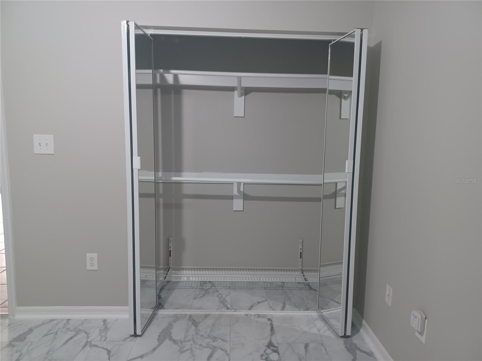 HIDDEN PINES PH 03 - Residential