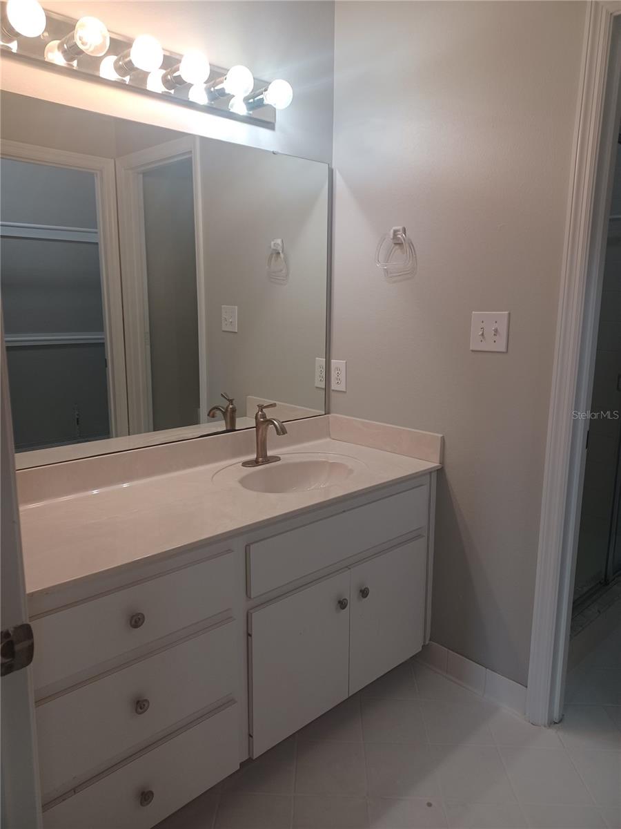 HIDDEN PINES PH 03 - Residential