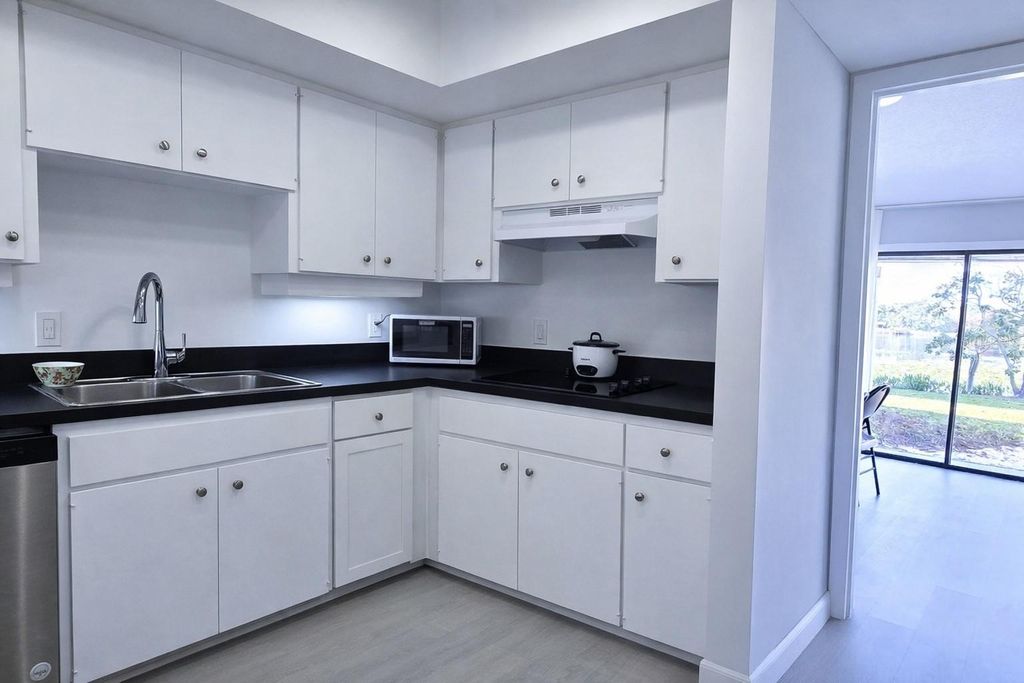 Photo of 1502 Buckeye Road NE #3, Winter Haven, FL 33881 (MLS # S5141753)