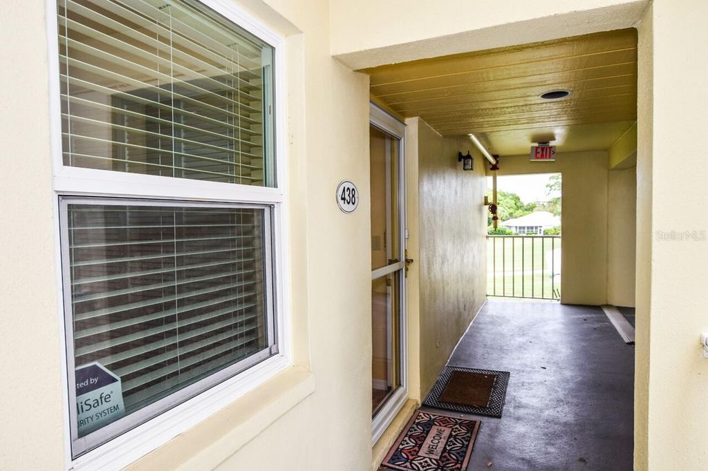 Photo of 433 Cerromar Lane #438, Venice, FL 34293 (MLS # N6140643)