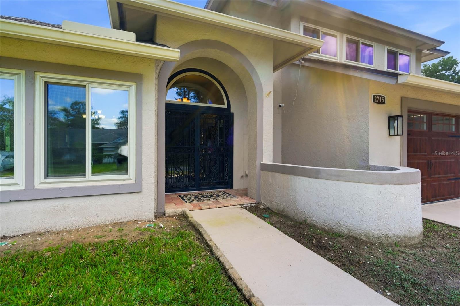 2715 MOCK ORANGE COURT