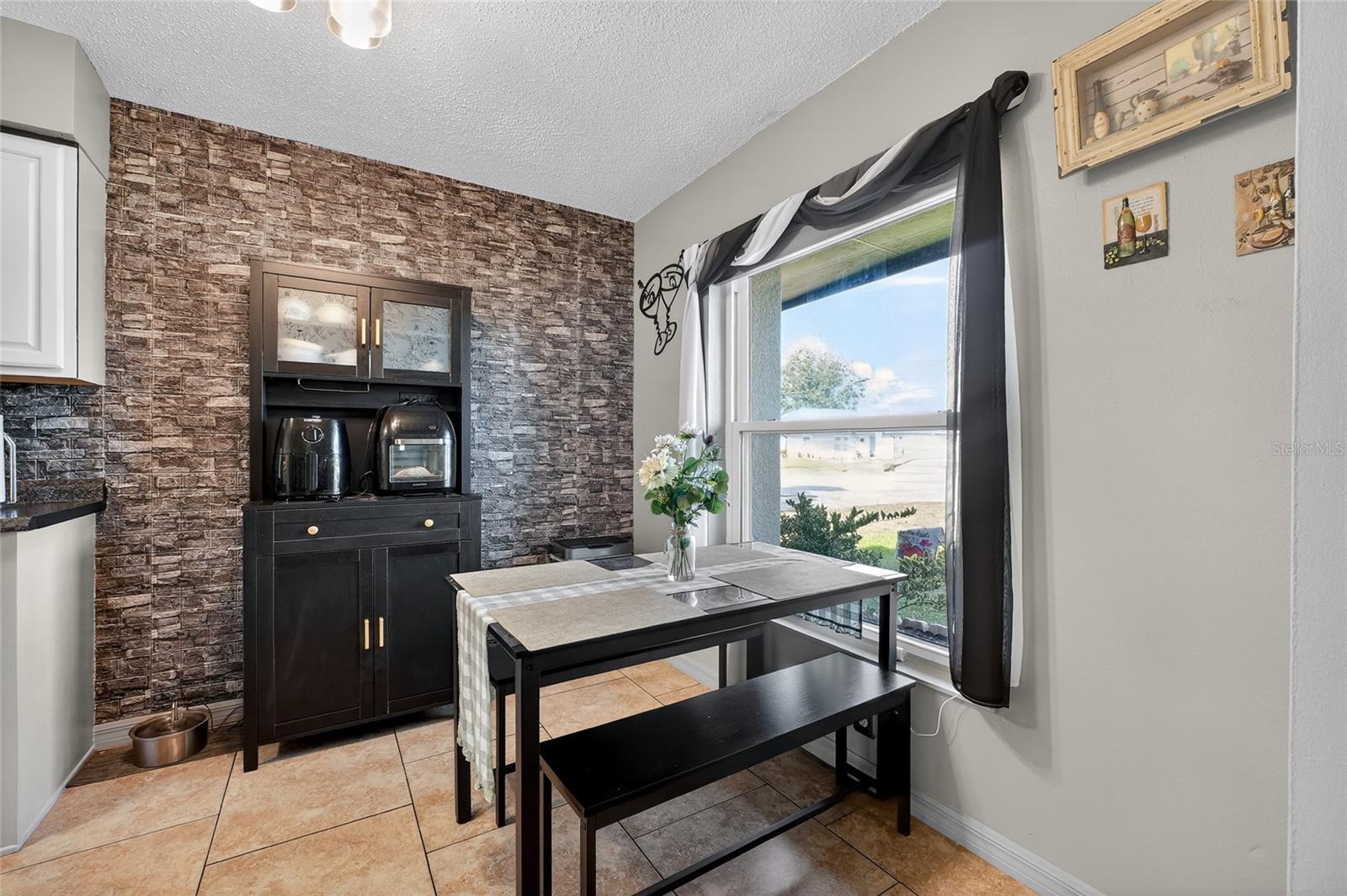 DELTONA LAKES UNIT 05 - Residential