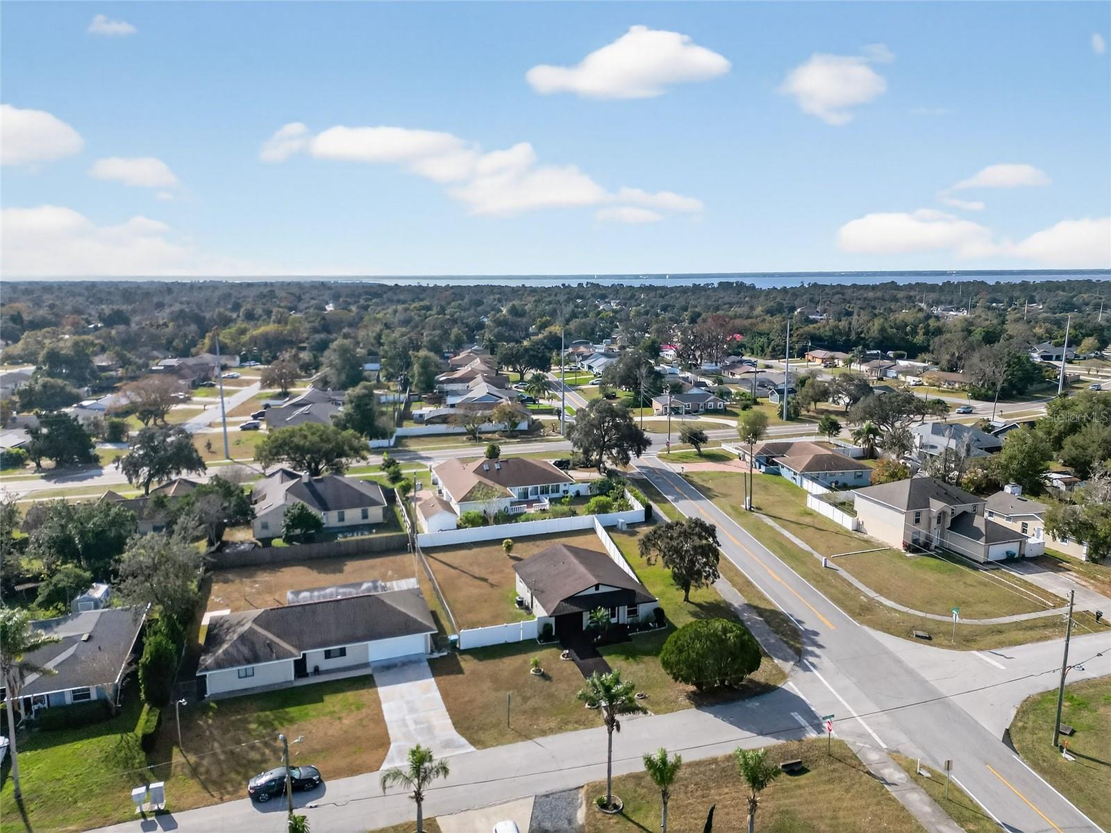 DELTONA LAKES UNIT 05 - Residential