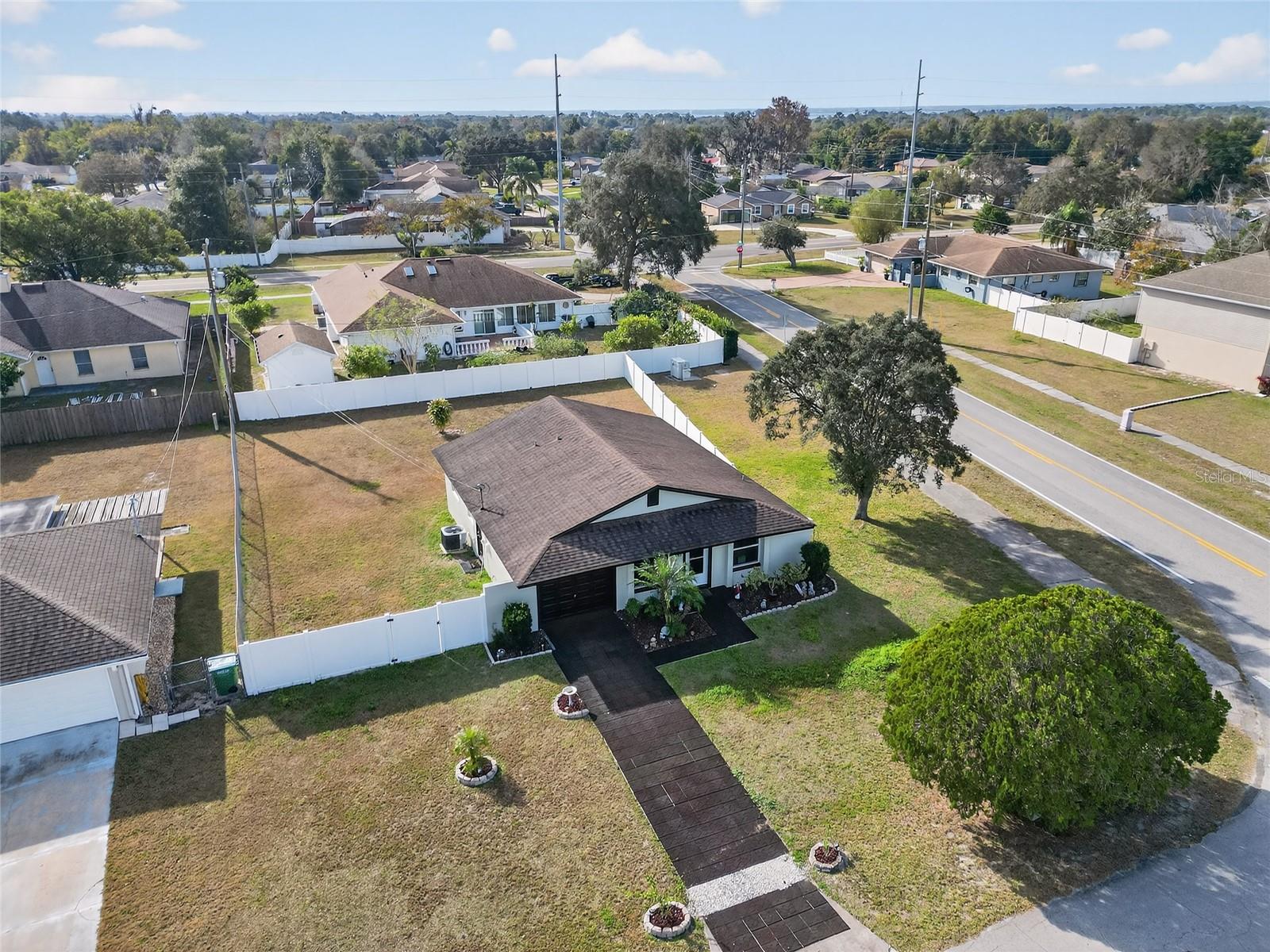 DELTONA LAKES UNIT 05 - Residential