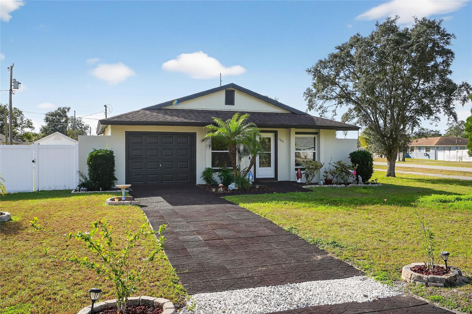 DELTONA LAKES UNIT 05 - Residential