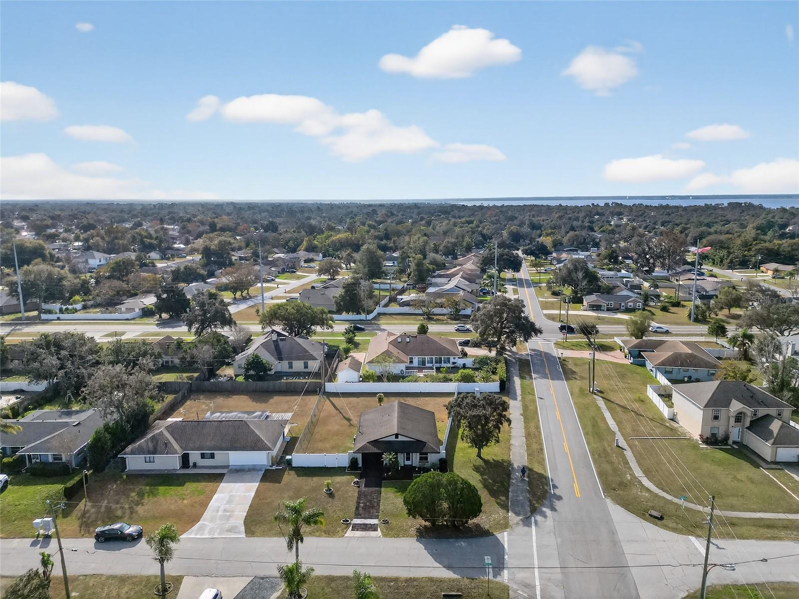 DELTONA LAKES UNIT 05 - Residential