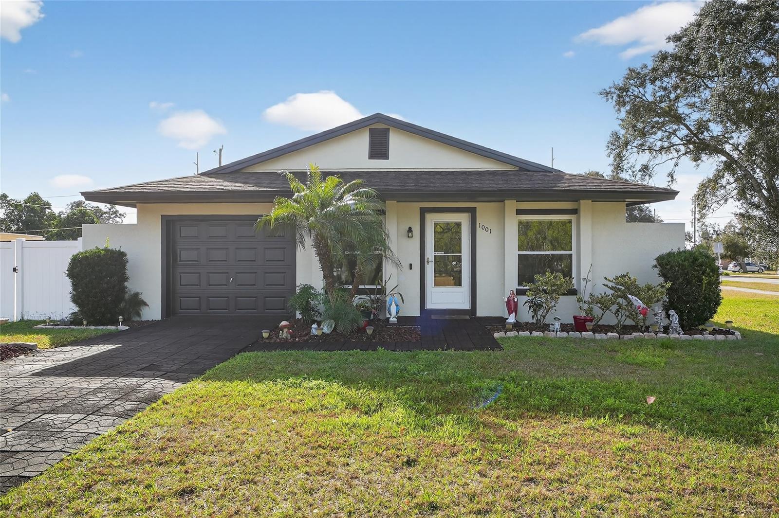 DELTONA LAKES UNIT 05 - Residential