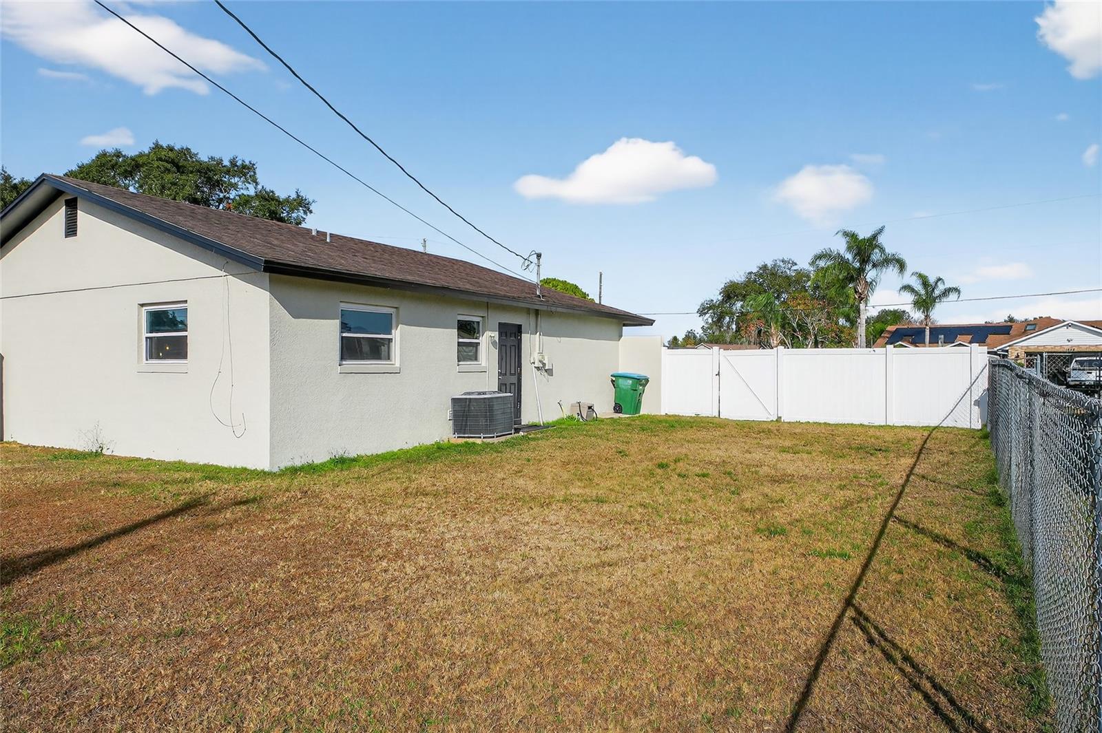 DELTONA LAKES UNIT 05 - Residential