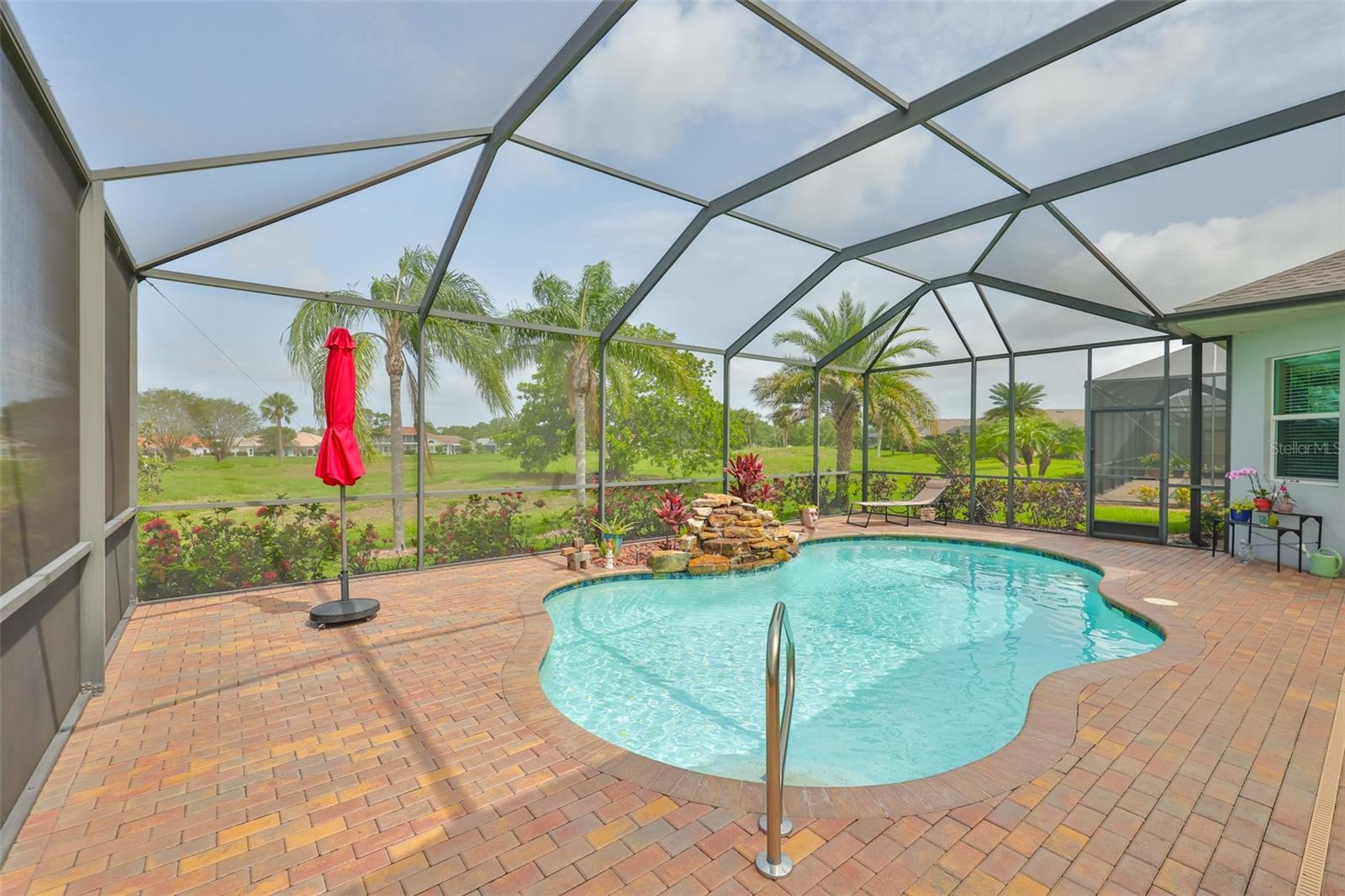 SUN CITY CENTER UNIT 274 & 2 - Residential