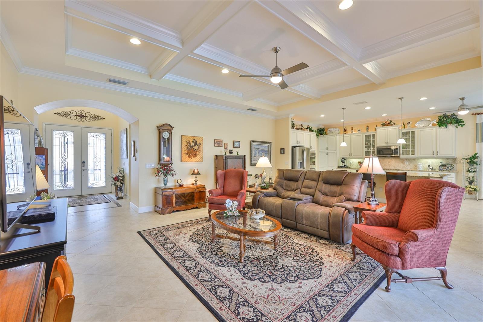 SUN CITY CENTER UNIT 274 & 2 - Residential