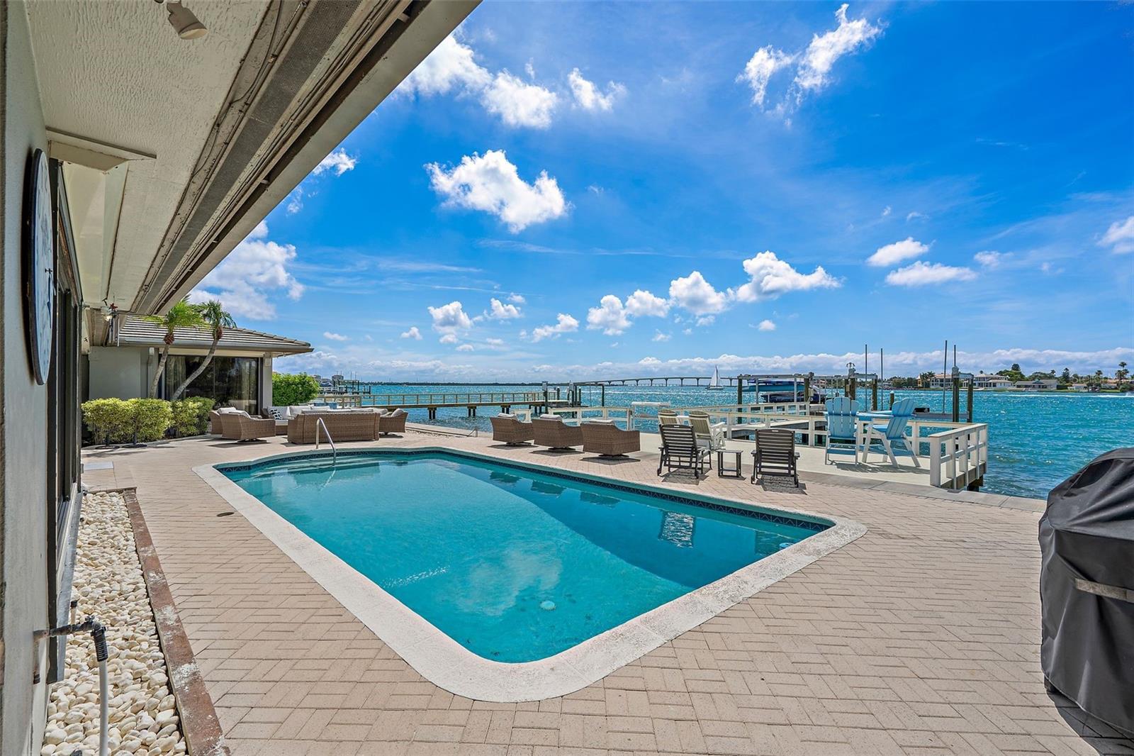 VINA-DEL-MAR SEC 1 - Residential