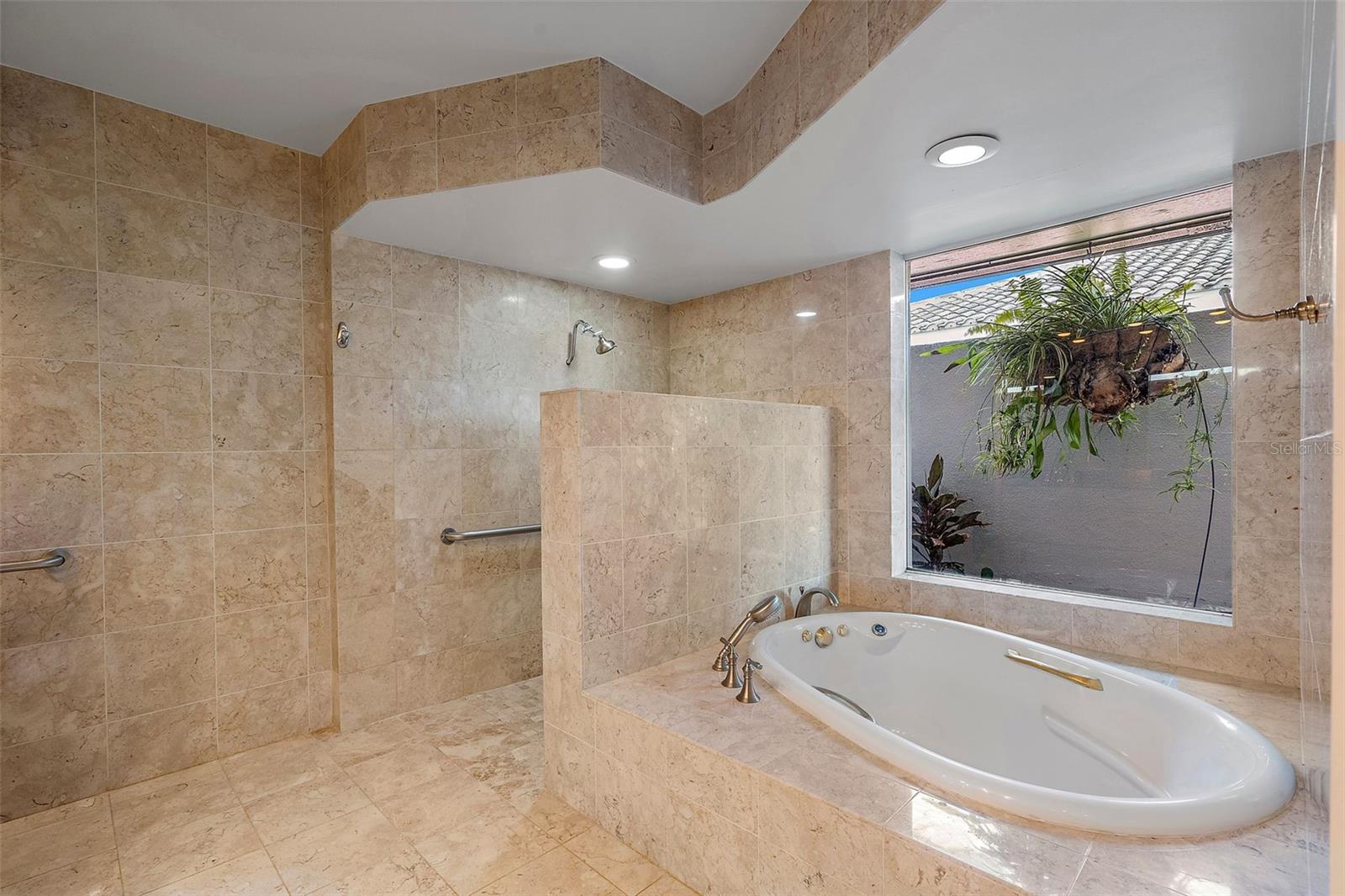 VINA-DEL-MAR SEC 1 - Residential