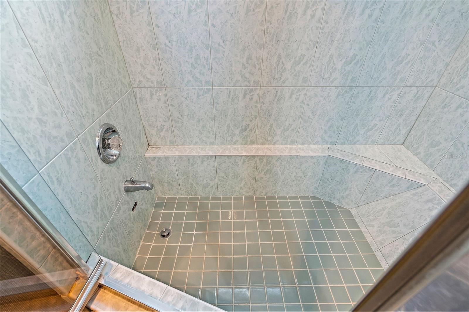 VINA-DEL-MAR SEC 1 - Residential