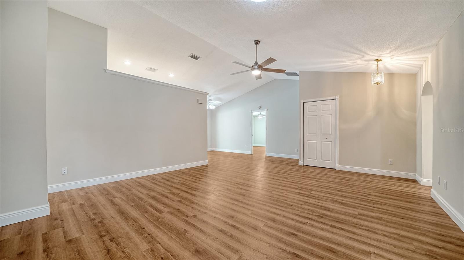 THE MEADOWS - Residential