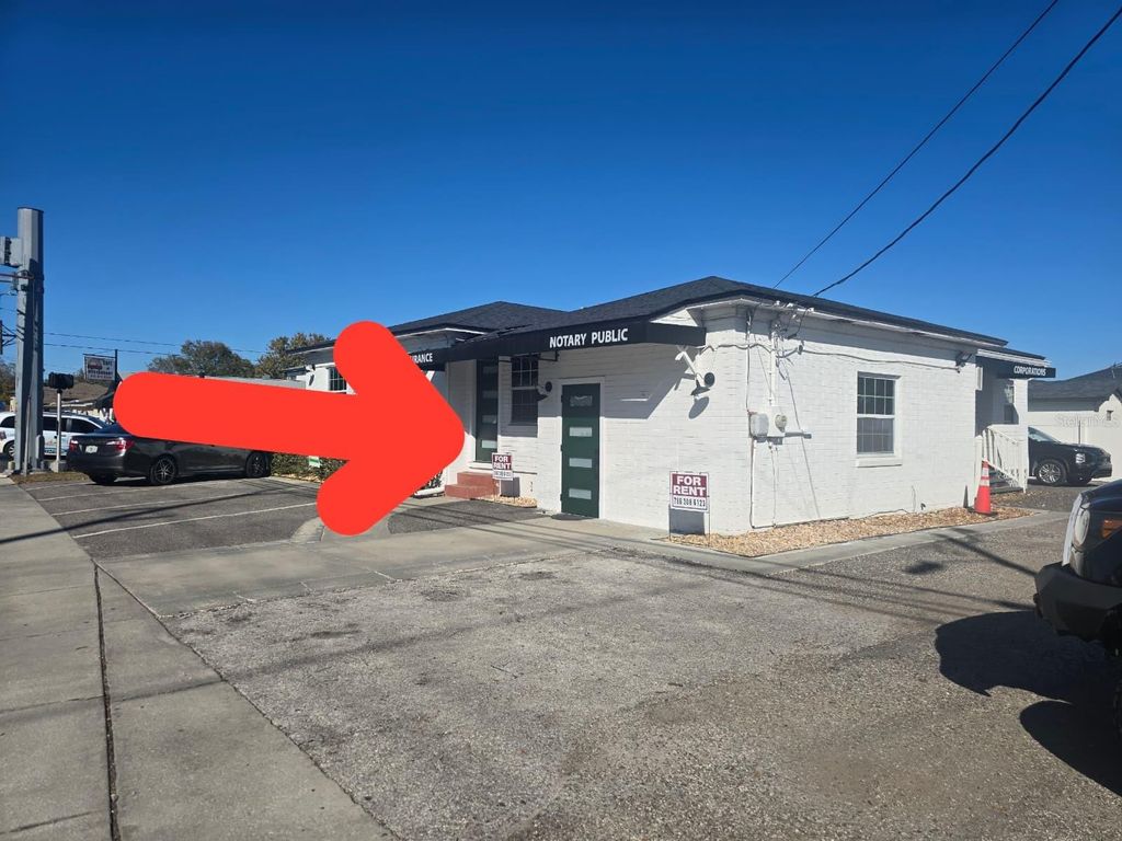 Photo of 2722 W Tampa Bay Boulevard, Tampa, FL 33607 (MLS # TB8473766)