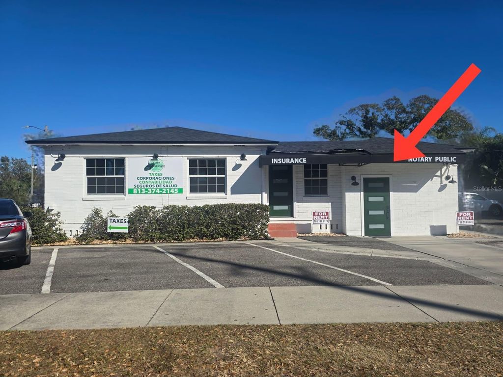 Photo of 2722 W Tampa Bay Boulevard, Tampa, FL 33607 (MLS # TB8473766)