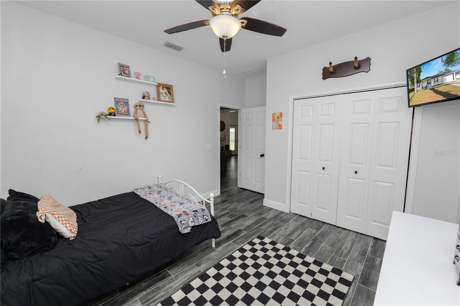 TUXEDO PARK SUB - Residential