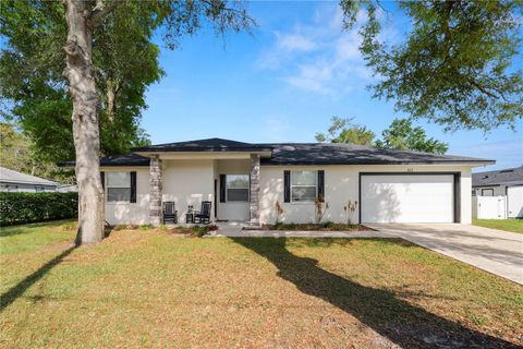 Photo of 113 Mckean Street, Auburndale, FL 33823 (MLS # L4960408)