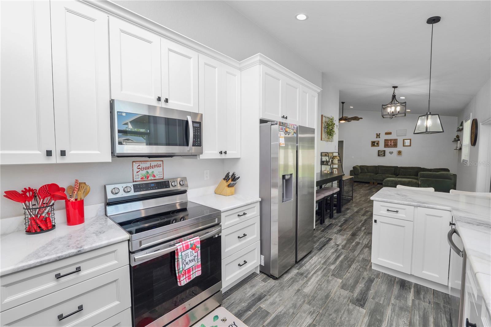 TUXEDO PARK SUB - Residential