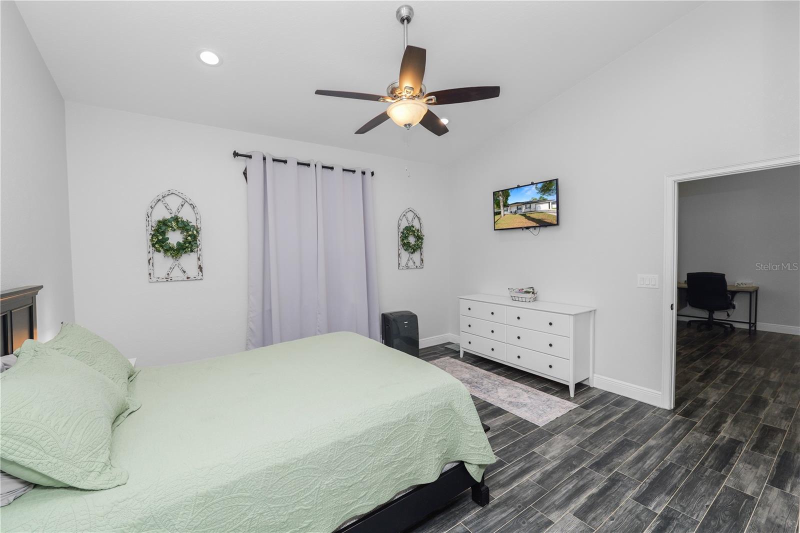 TUXEDO PARK SUB - Residential