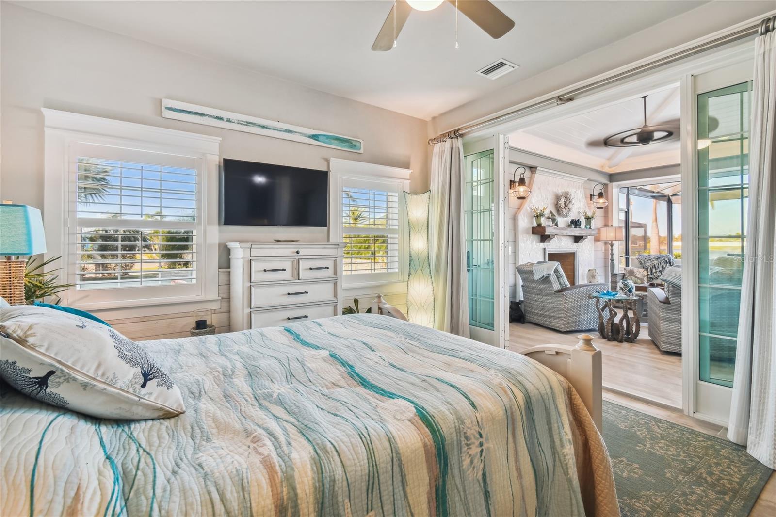 THORNTON CRK MOTORCOACH RESIDENCE - Residential