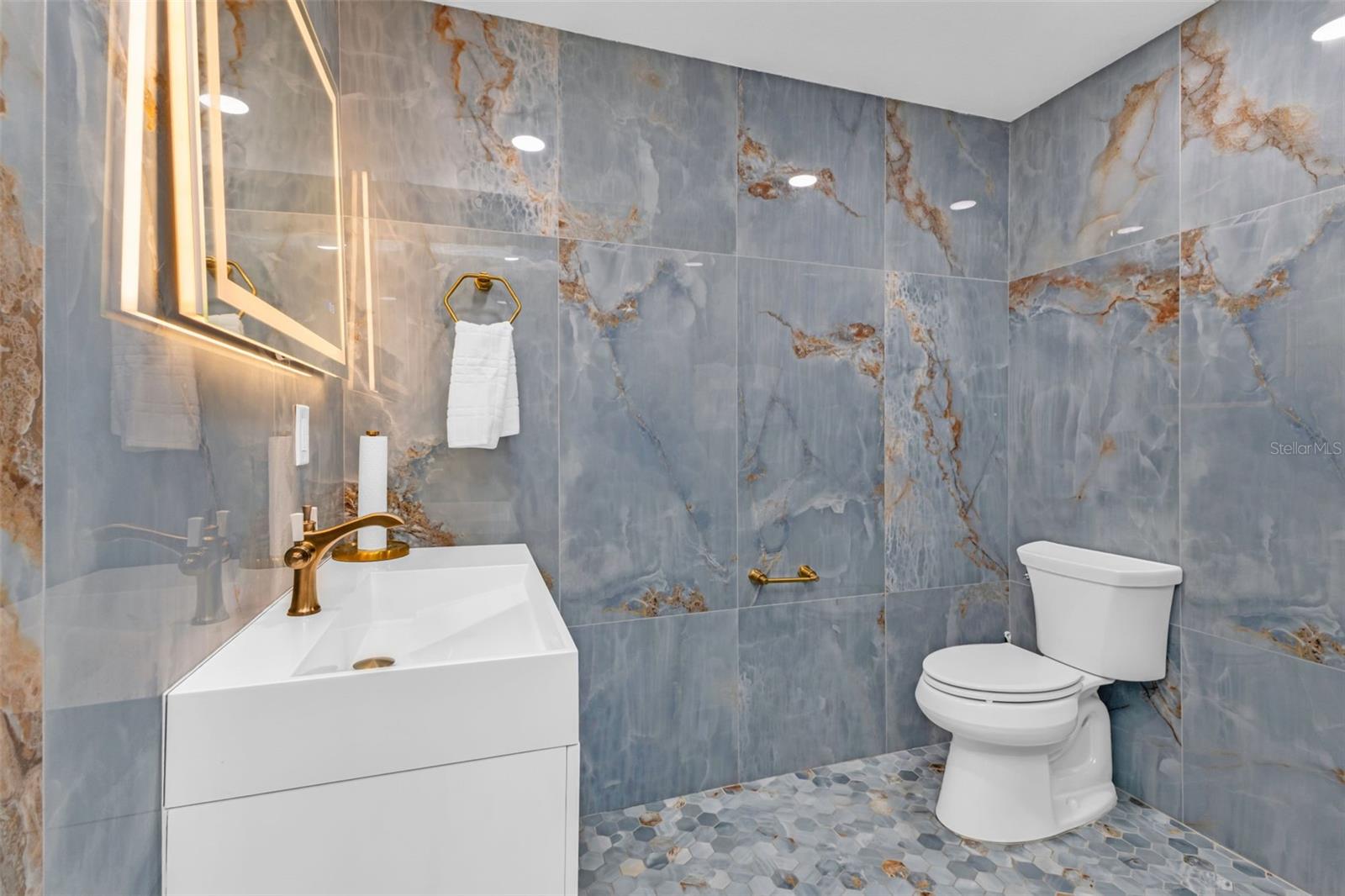 HRBR HEIGHTS - Residential