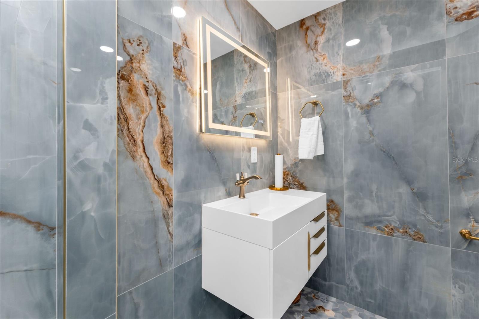 HRBR HEIGHTS - Residential