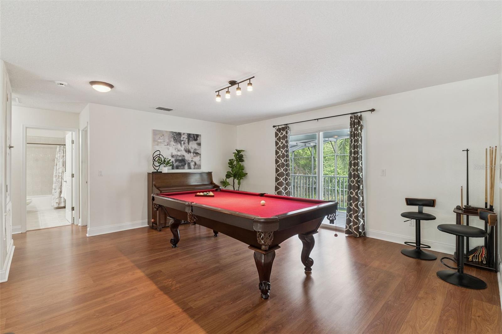 NORTH SHORE AT LAKE HART PRCL 03 - Residential