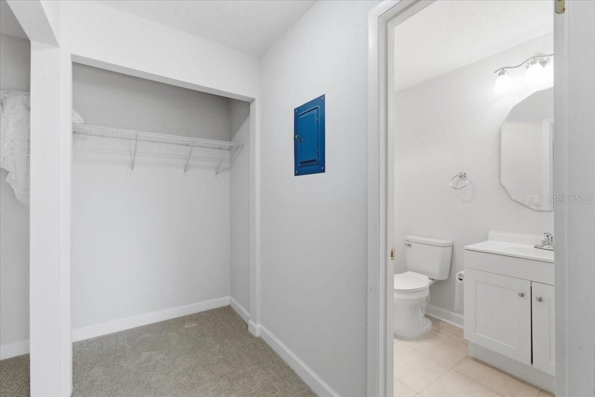 SHANGRI LA CONDO - Residential