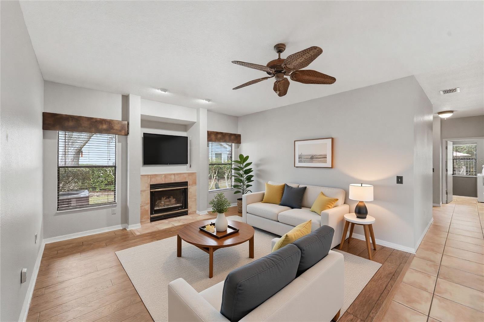 OAK LEAF - Residential
